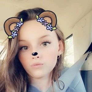 Meet your Posher, Jessica